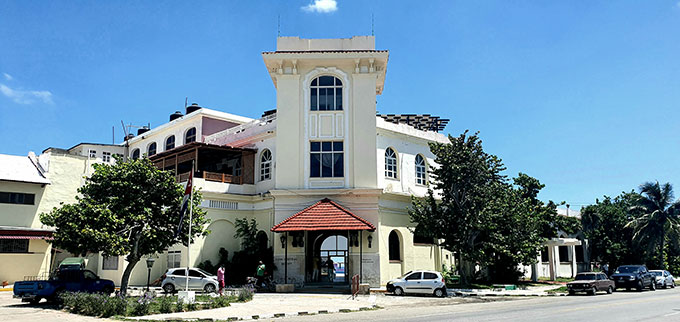 Former Club Casino Deportivo de La Habana, Miramar
